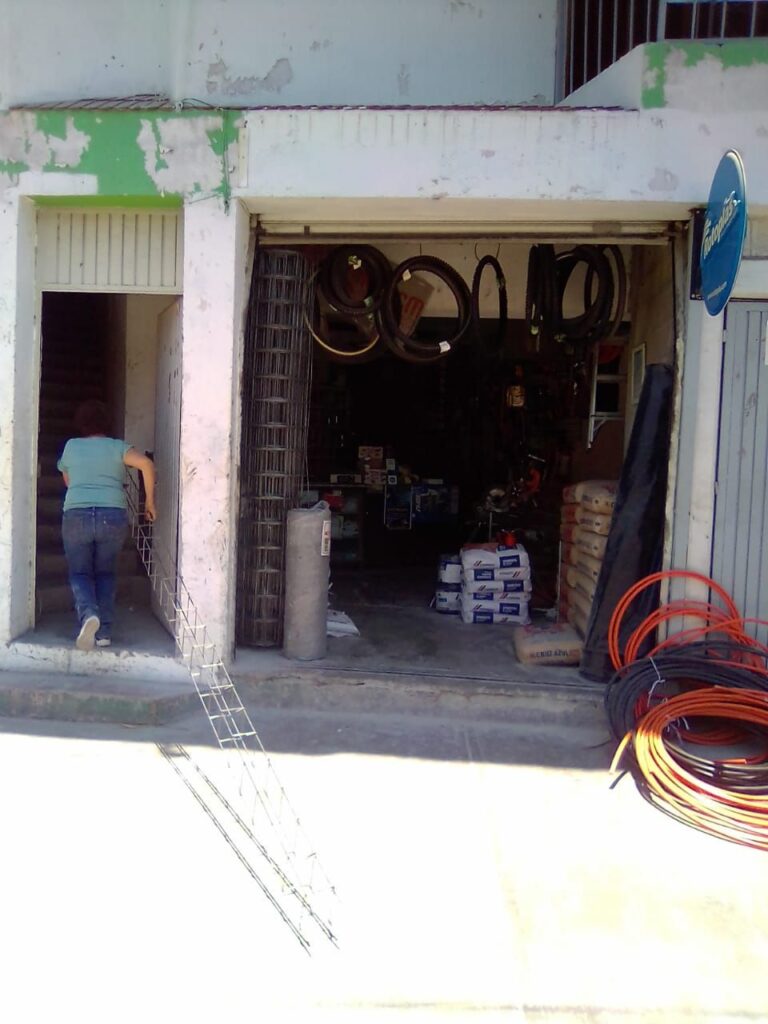 1741 ferreteria sosa 768x1024