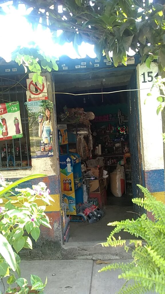 2111 abarrotes cortes 576x1024