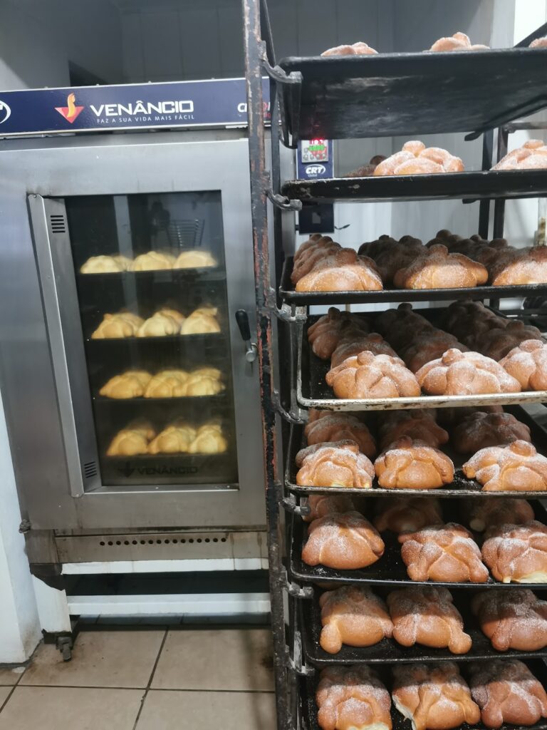 2449 pasteleria y panaderia los trigales de francia 768x1024