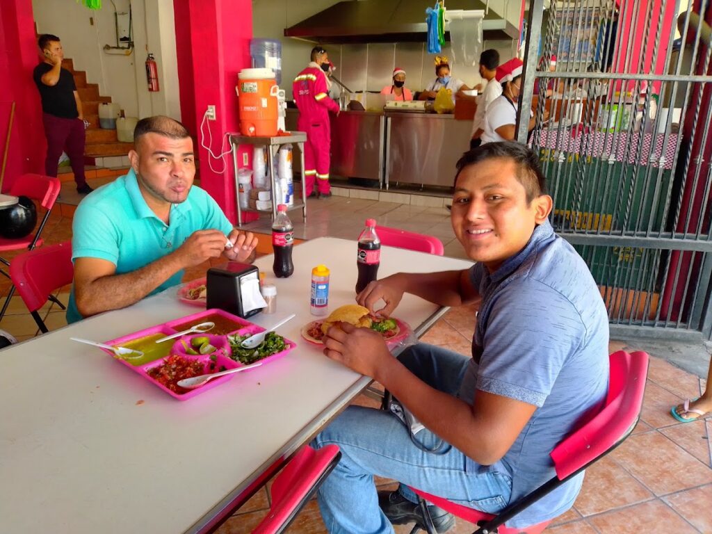 2732 carniceria chely 1024x768