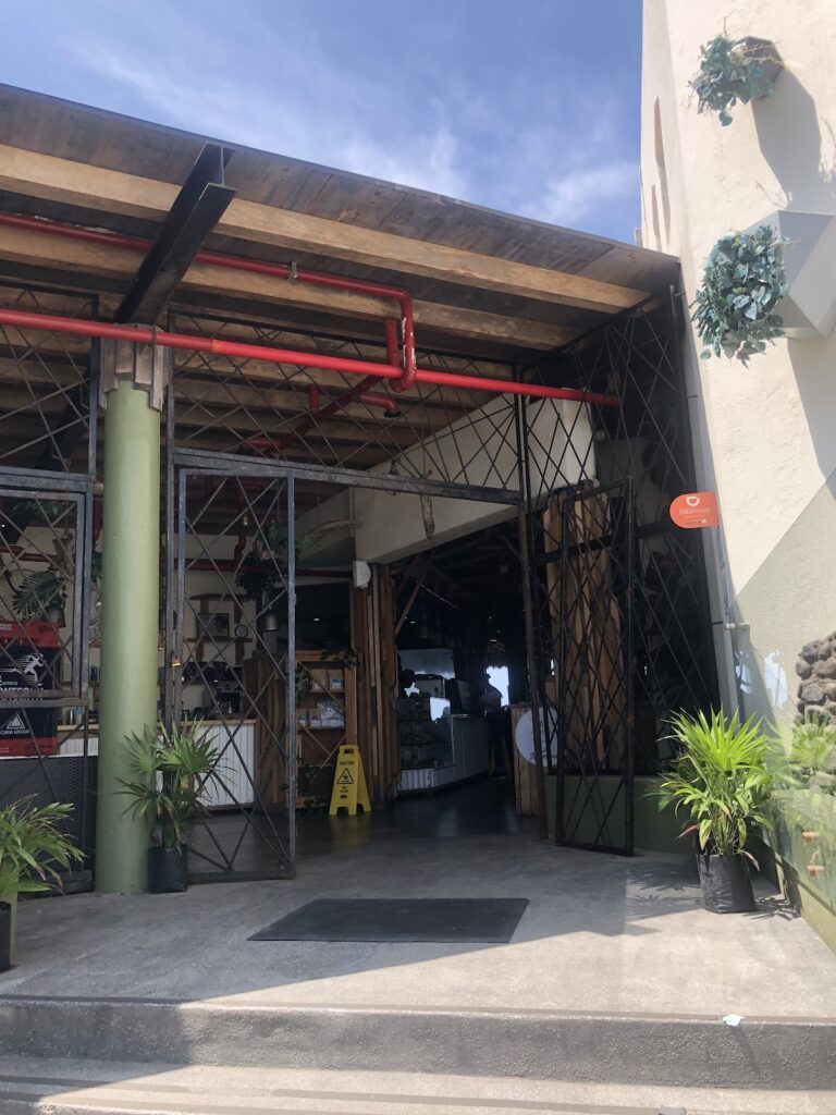 2932 puerto cafe playa 768x1024