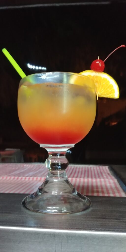 3260 mariscos y alitas lalos 512x1024