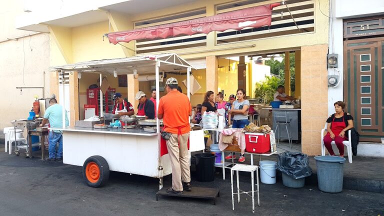 3468 taqueria navarro 768x432