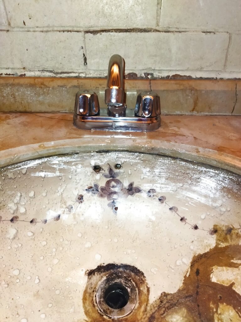 696 plomero electricista cuauhtemoc 768x1024