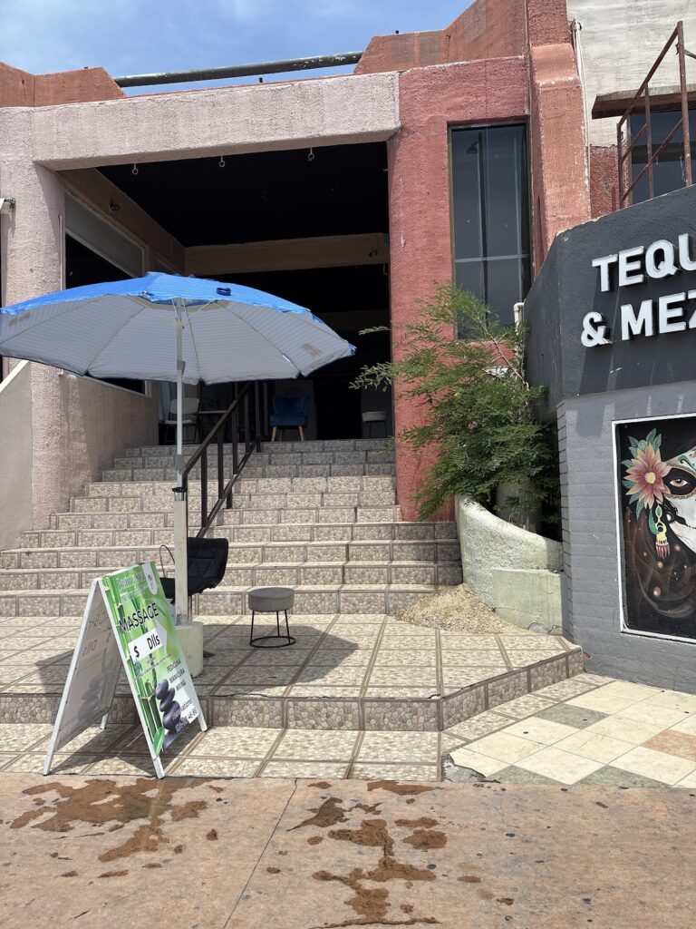 10033 spa pretty woman 768x1024