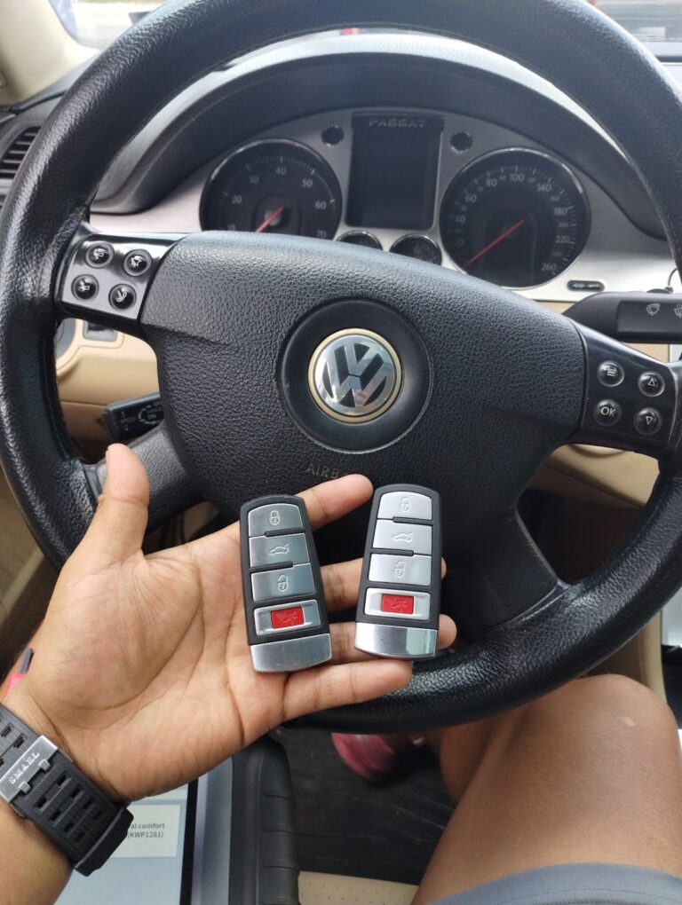 11188 cerrajeria sophi 768x1020