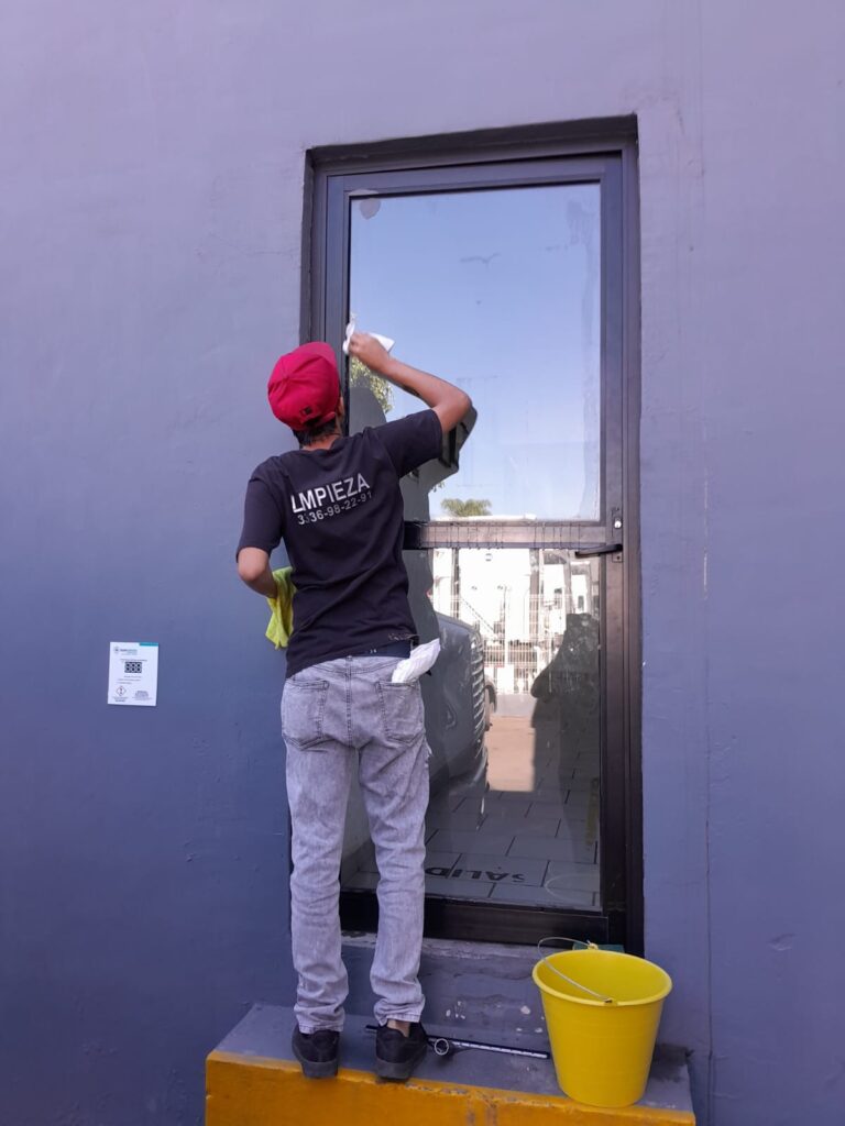 14100 batilimpio 768x1024