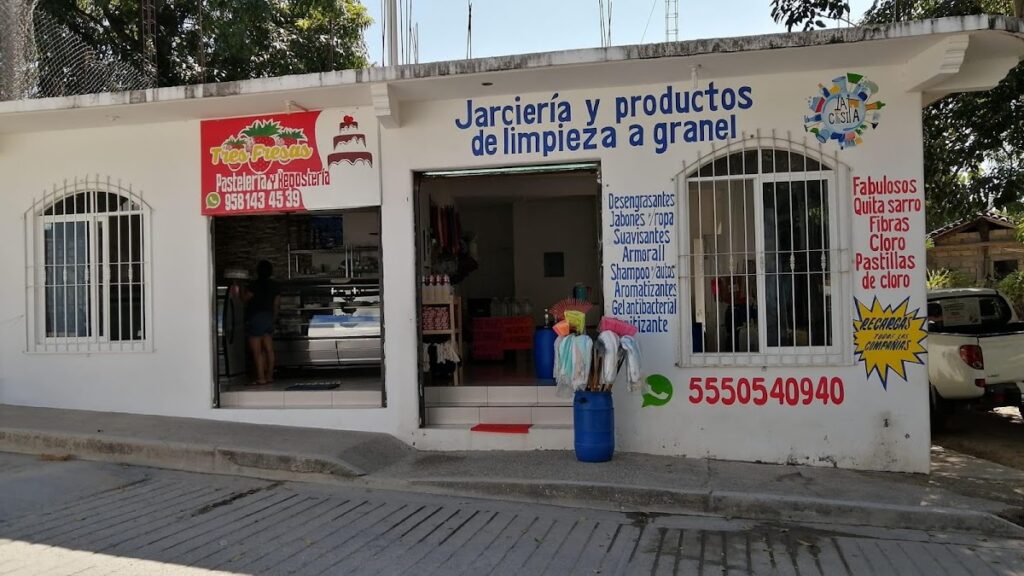 14226 jarcieria y productos de limpieza a granel la casita 1024x576