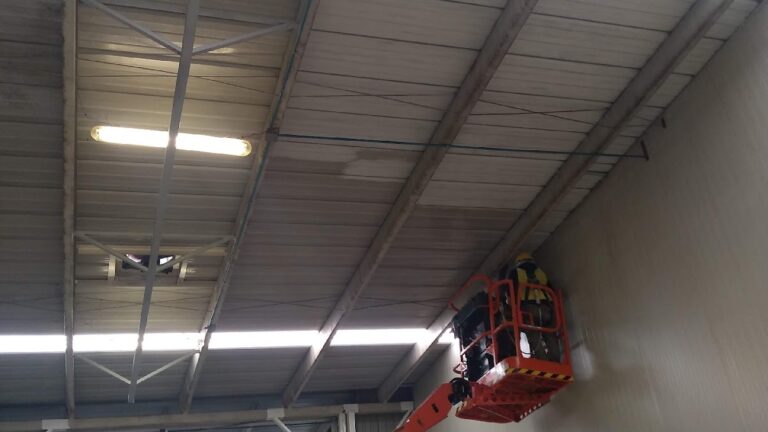 14267 limpieza industrial y residencial 768x432