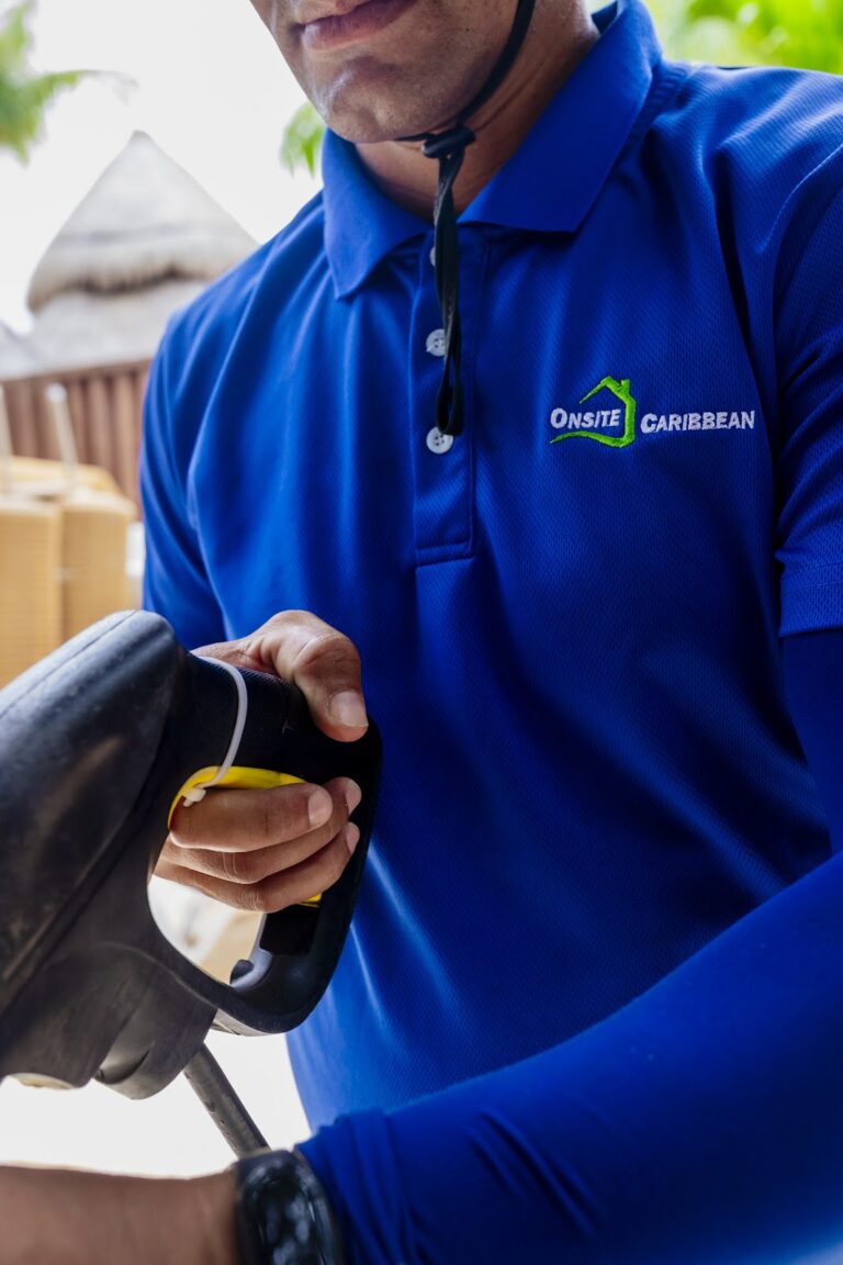 14291 onsite caribbean limpieza y mantenimiento 768x1152