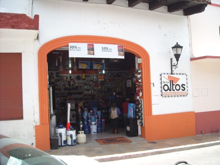 14889 ferreteria y materiales de construccion de los altos 768x576