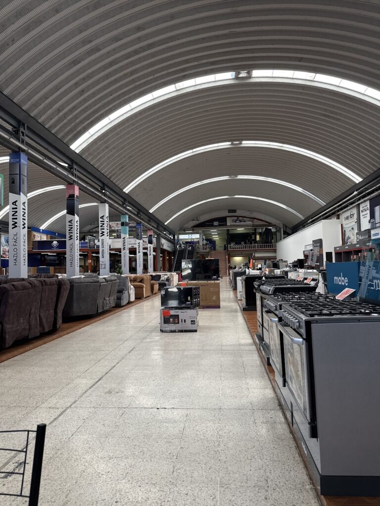 15365 centro mueblero de uruapan 768x1024