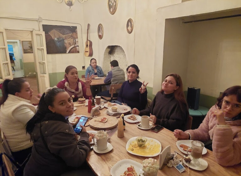 16653 cafeteria rigby 768x563