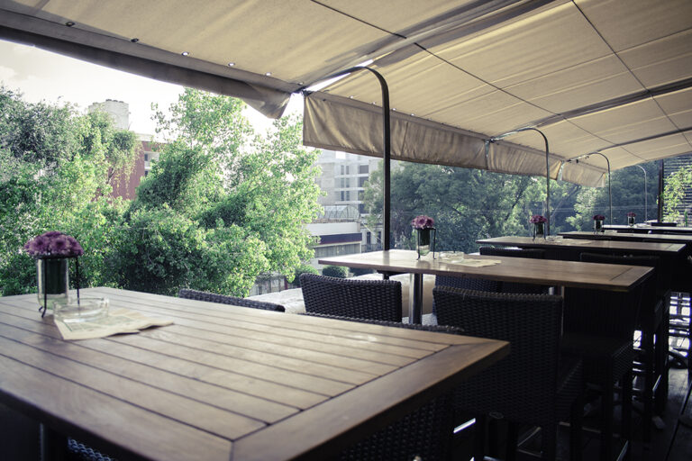 16678 cafebreria el pendulo 768x512