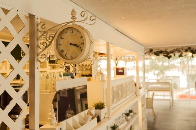 16798 cafe condesa 768x512