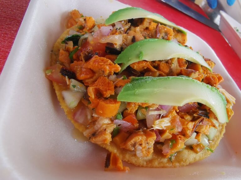 17325 mariscos la dona 768x576