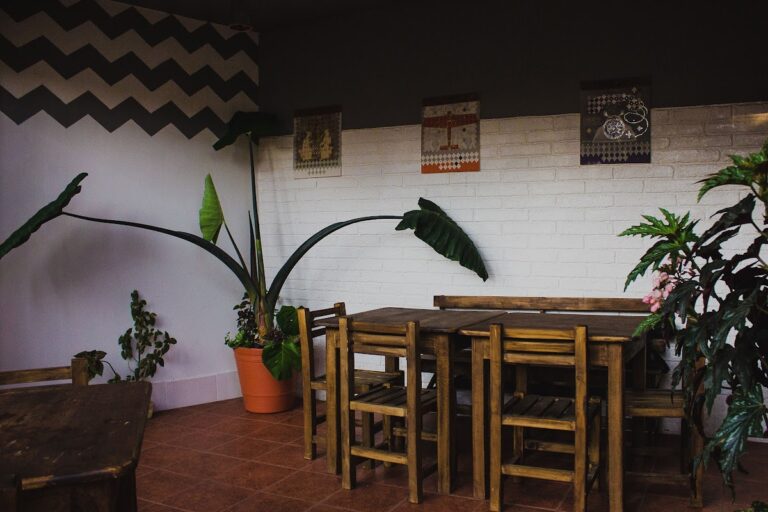 17850 chilao restaurante 768x512