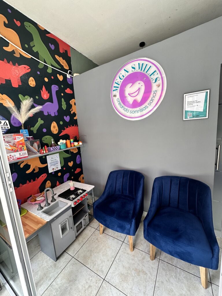 19521 mega smiles uruapan 768x1024