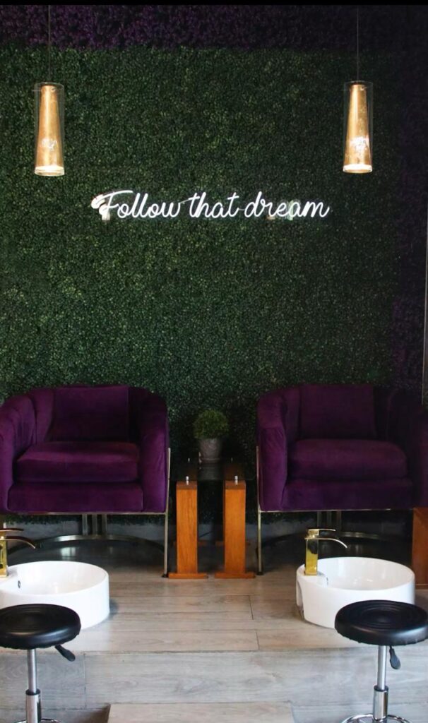 21252 am studio spa ️ 606x1024