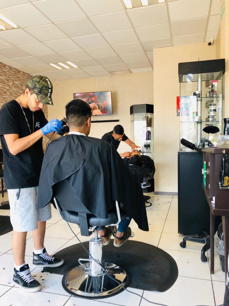 21395 el catrin barber shop 768x1024