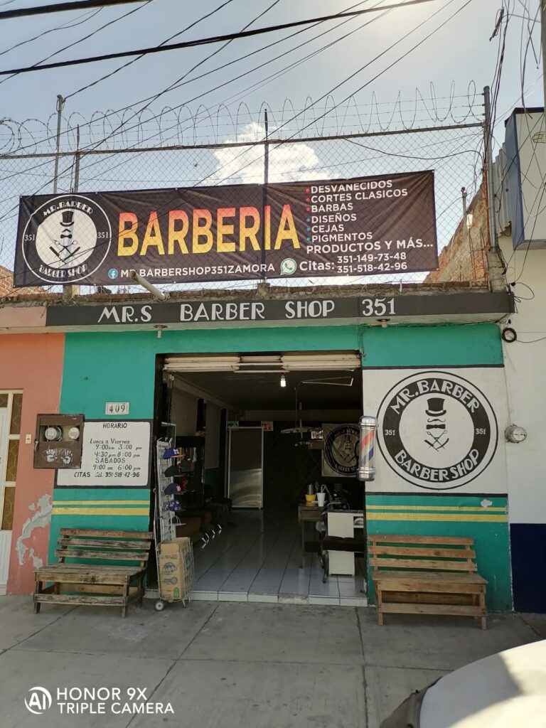 21473 barberia mr barbershop 351 zamora 768x1024