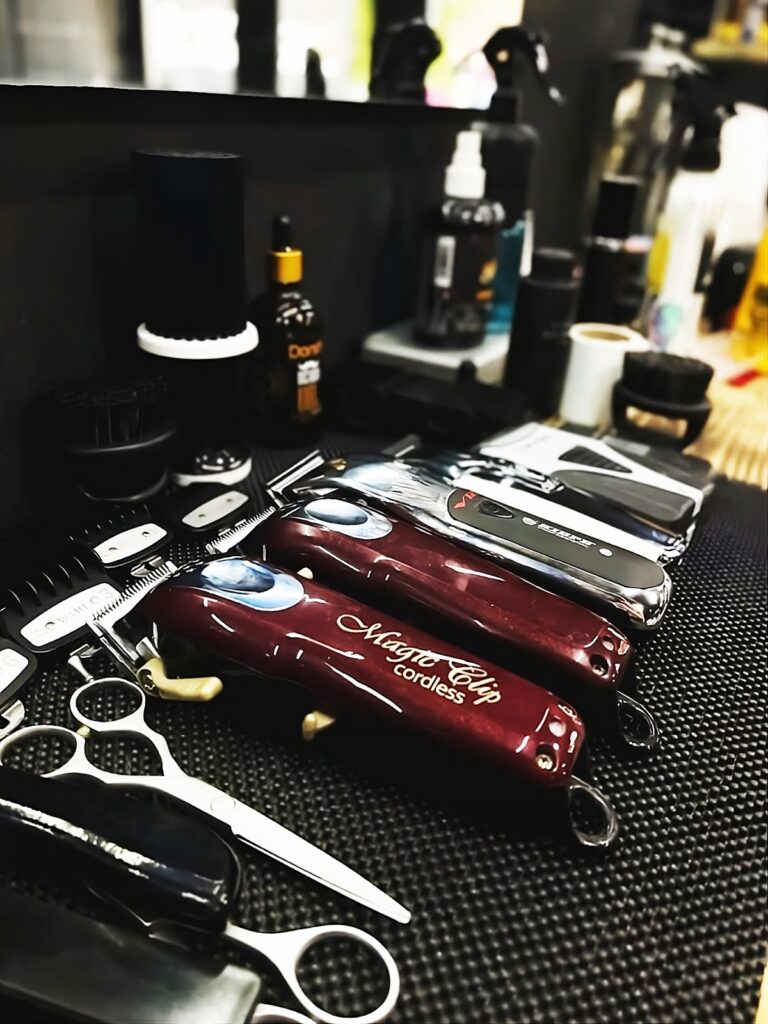 21484 geralt barber club barber shop barber studio 768x1024