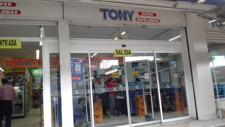 21867 tony superpapelerias 768x432