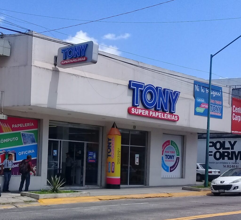 22010 tony superpapelerias 1024x935