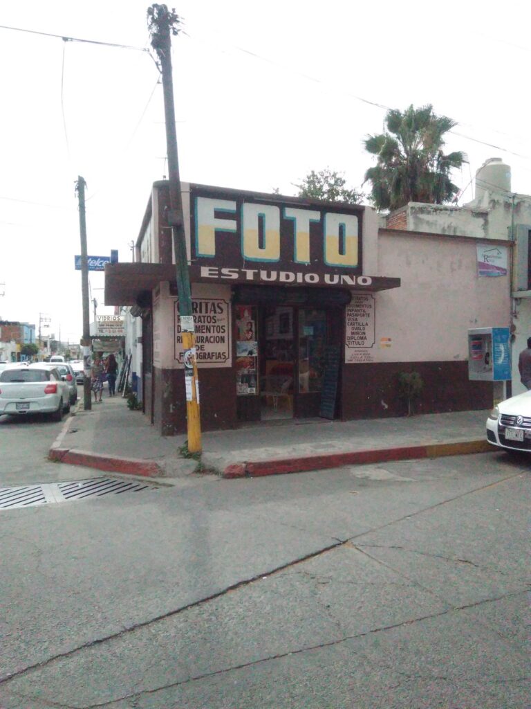 22291 foto estudio uno 768x1024