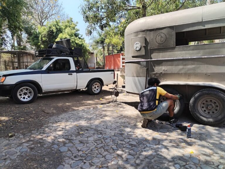 23724 llantera movil 8216hermanos vazquez 768x576