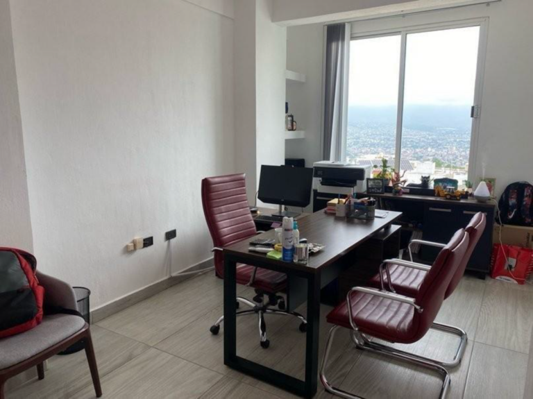 24811 metros cuadrados inmuebles premium 768x575