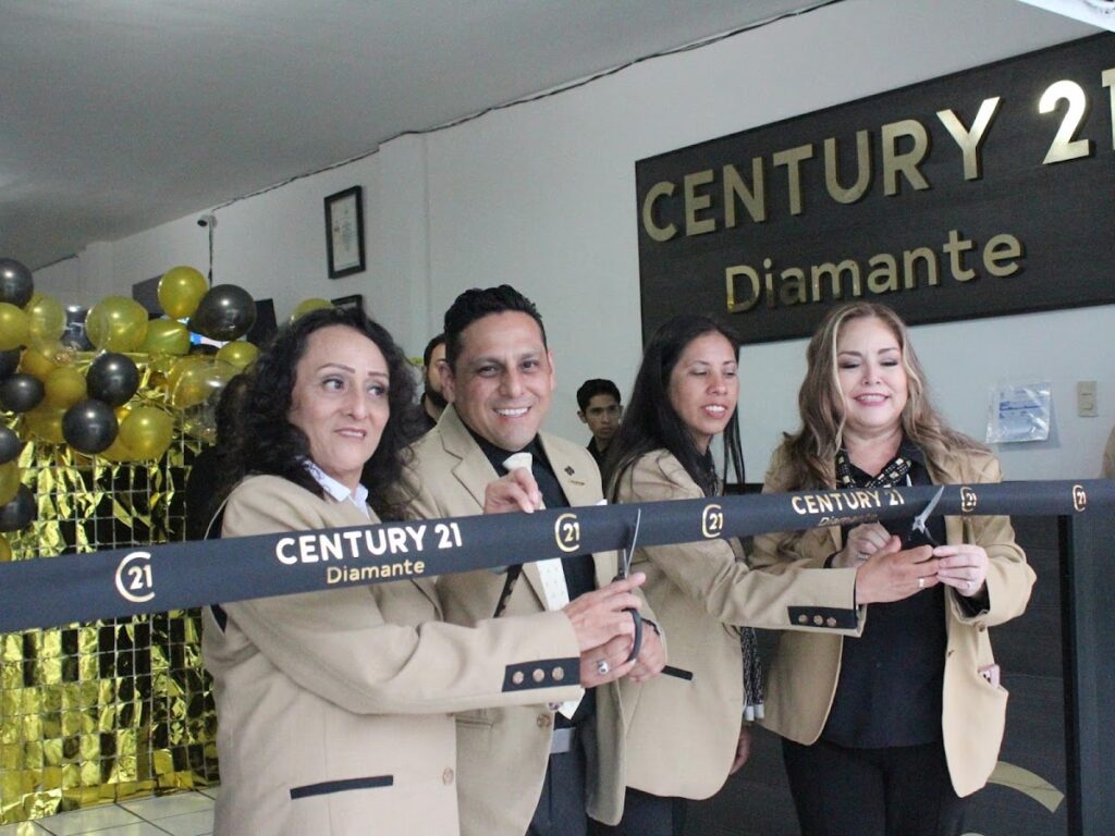 25067 century 21 diamante inmobiliaria 1024x768