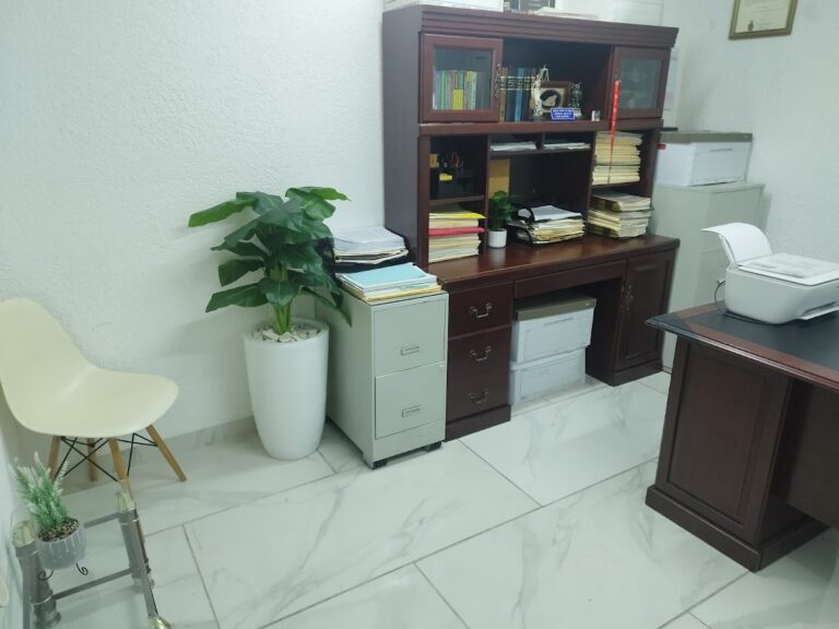 25943 despacho juridico gr 768x576