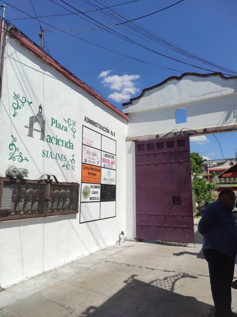 26251 bravo chavez y asociados 766x1024