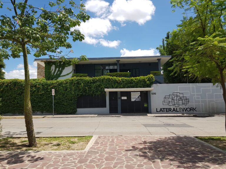 27715 lateral cowork 768x576