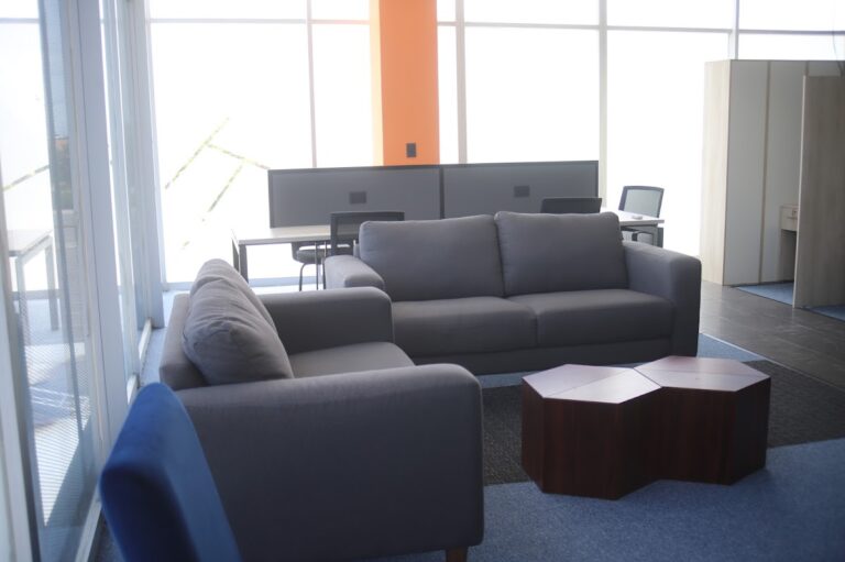 27742 sumare coworking irapuato 768x511