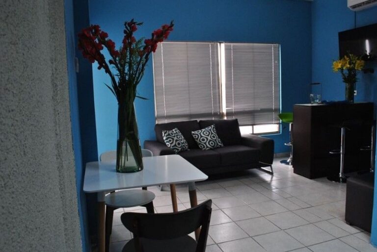 27873 floressa 768x514