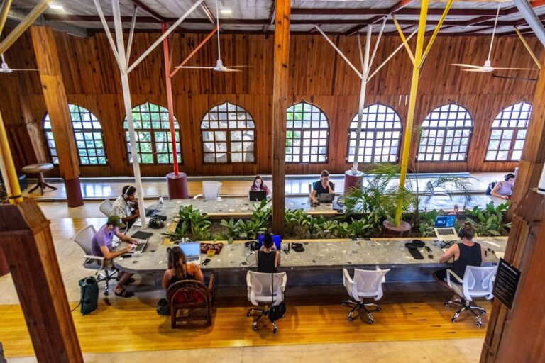 27876 pauline coworking 768x512