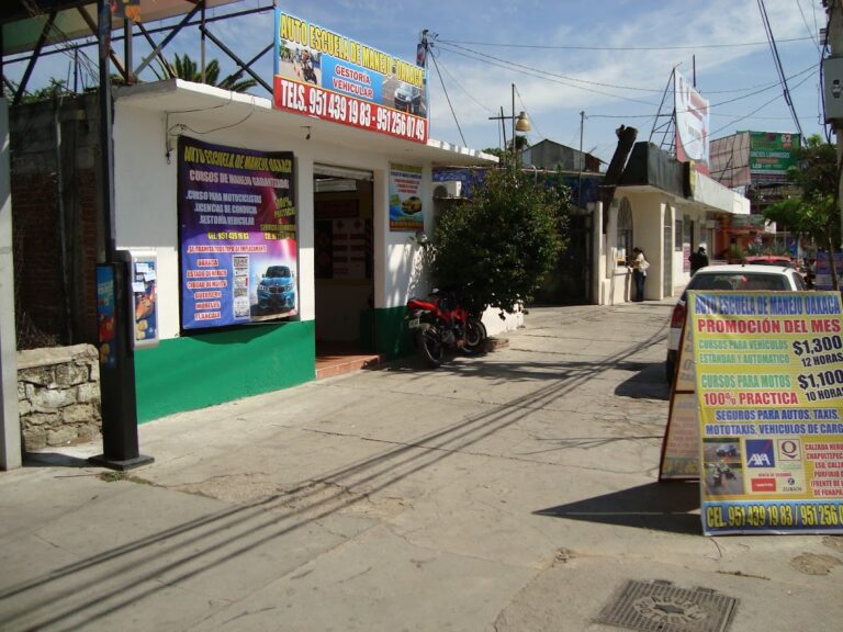 28586 auto escuela de manejo oaxaca 768x576