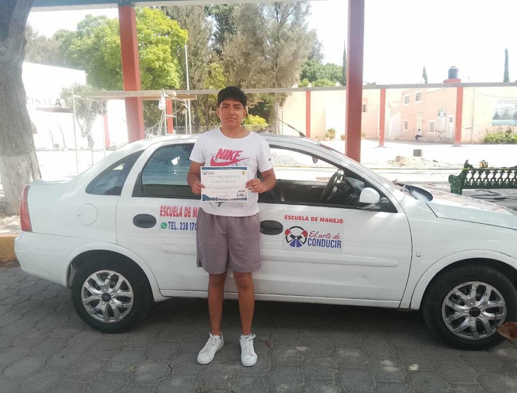 28600 escuela de manejo 8211 el arte de conducir 1024x780