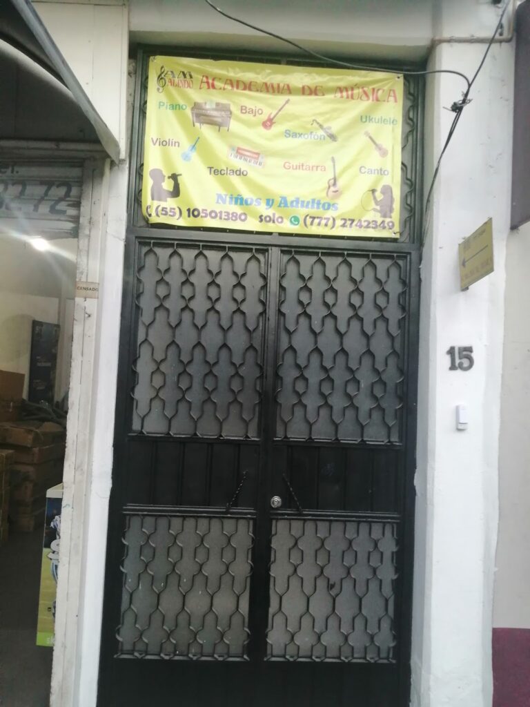 28910 academia musical galindo 768x1024