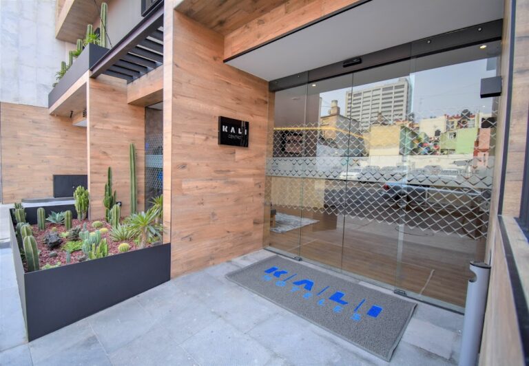 30679 hotel kali centro 768x532