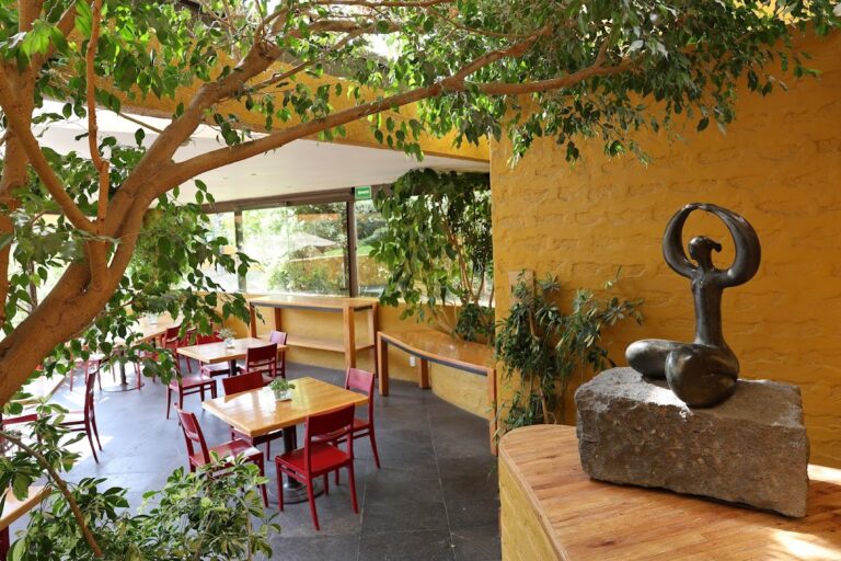 30817 hotel casa en el campo 768x512