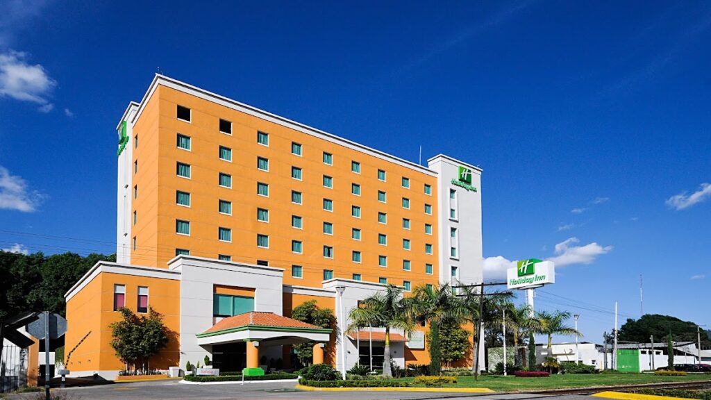 30846 holiday inn uruapan 1024x576