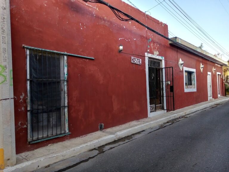 31077 cuartos y hostal jaqueline 768x576