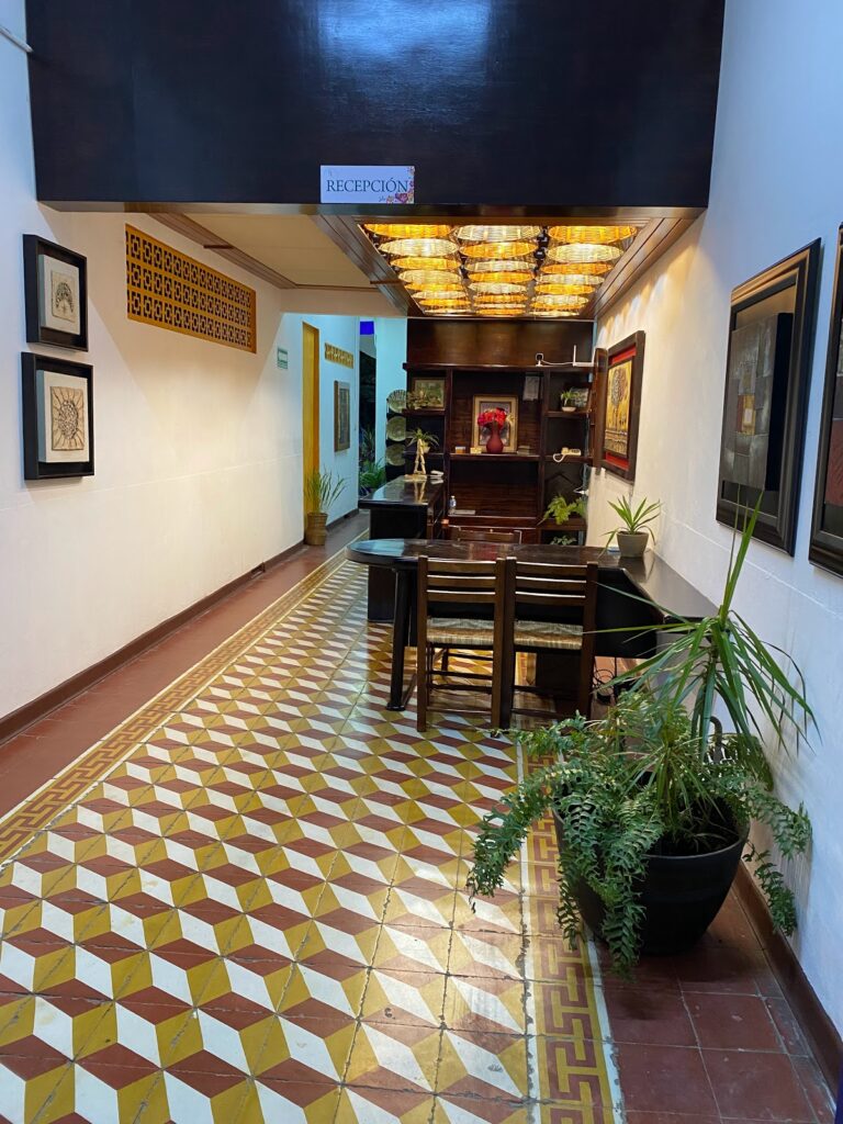 31095 hostal la casa de esperanza 768x1024