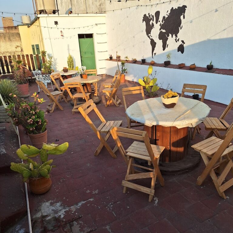 31177 hostal guadalajara 768x768