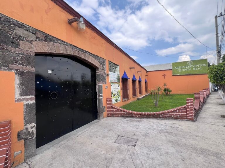 32443 jardin de eventos quinta real 768x576