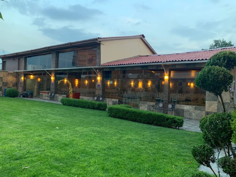 32778 salon y jardin de fiestas nirvana 768x576