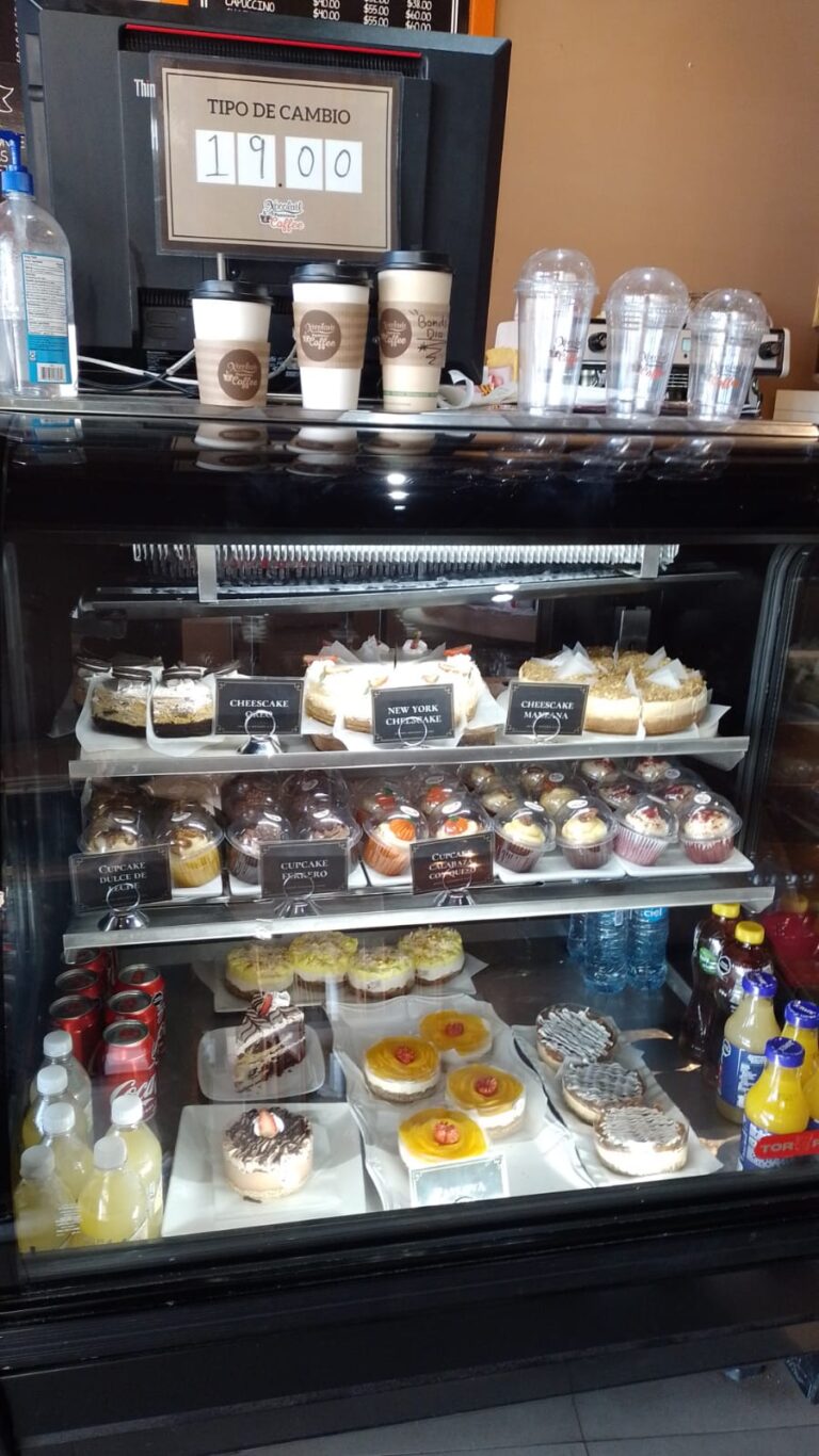 33274 xocolarte pasteleria coffee galeria norte 768x1366